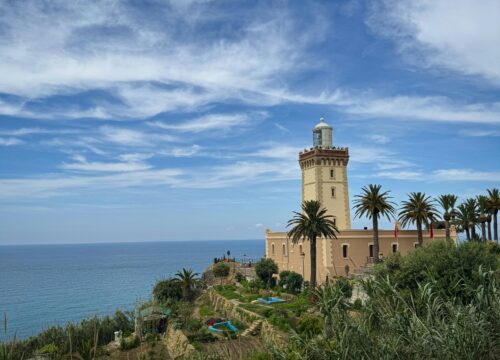 7 Experiencias de Lujo para Mayores en Tánger: Guía de Confort y Exclusividad